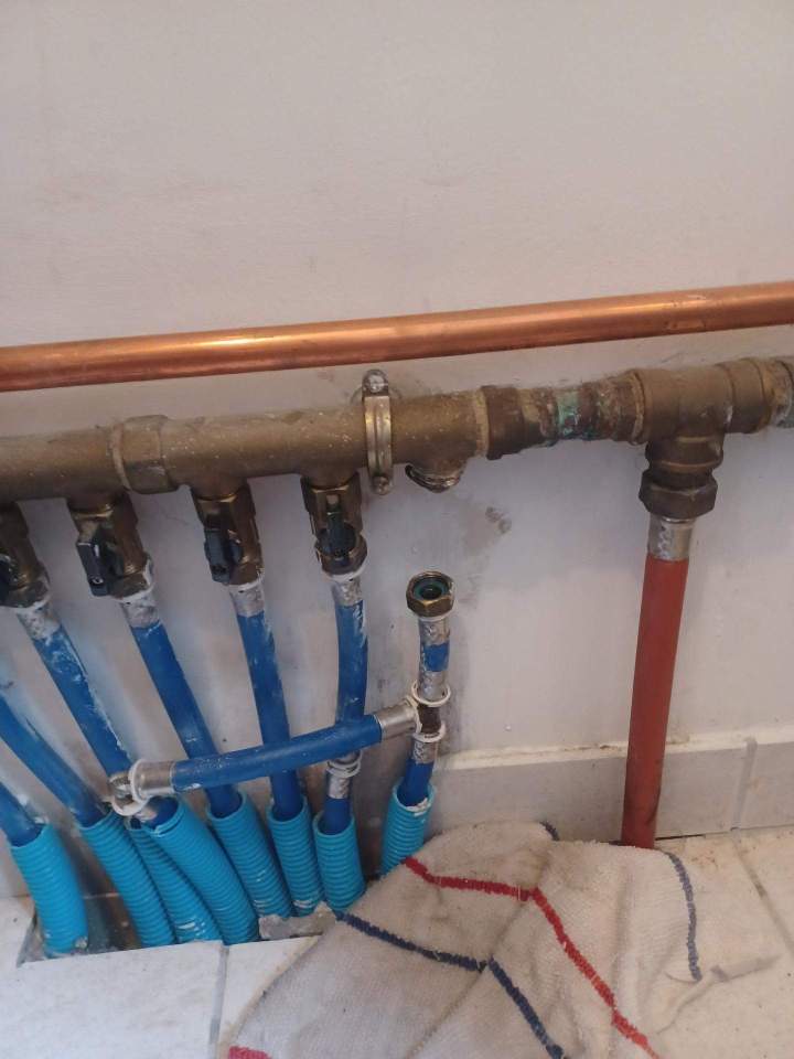 Raccordement tuyauterie Indre-et-Loire