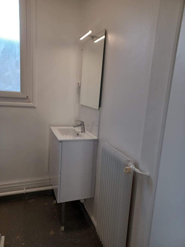 Installation lavabo Indre-et-Loire