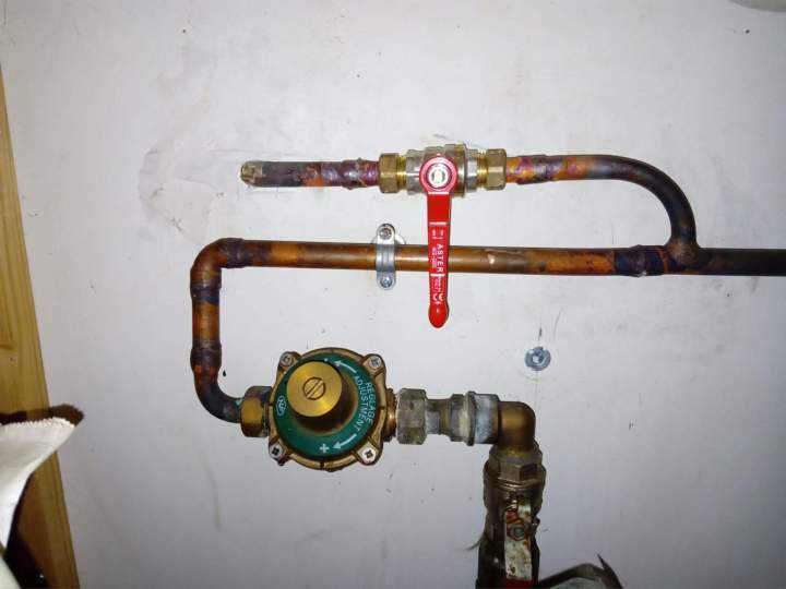 Pose vanne d'arrêt Indre-et-Loire